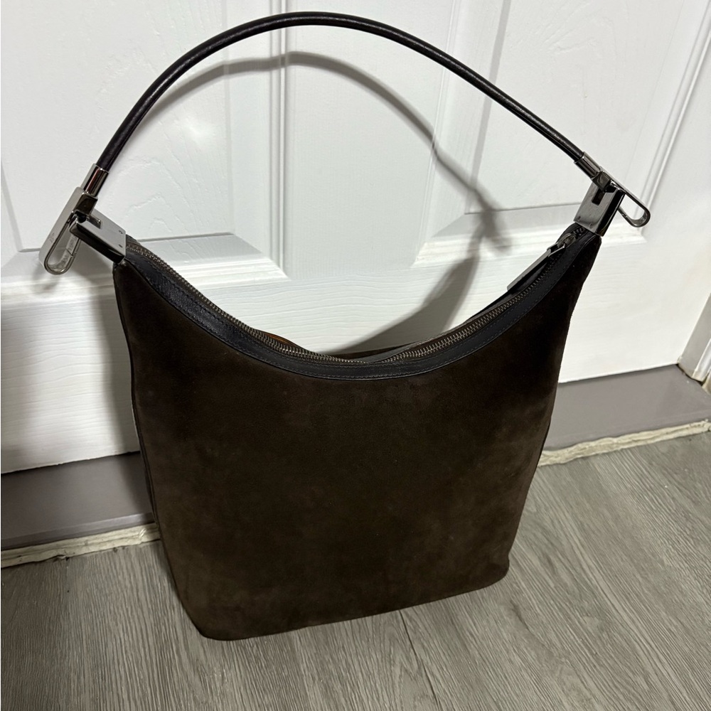 Vintage Gucci Brown Hobo Bag with Luxurious Suede Texture ( READ) - Picture 2 of 13